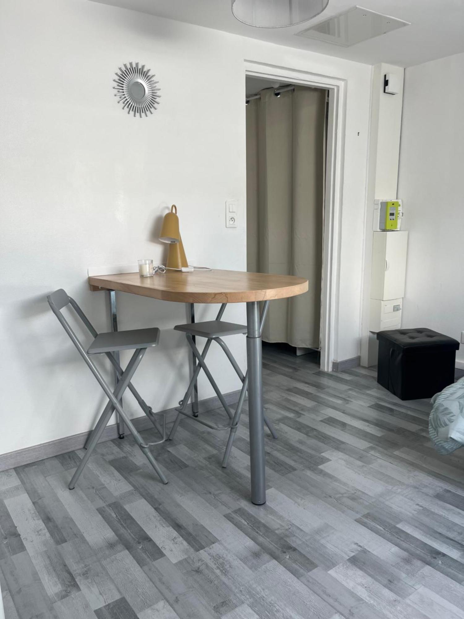 Studio / Chambre Calme Pres De L'Etang St Pierre. 阿棉 外观 照片